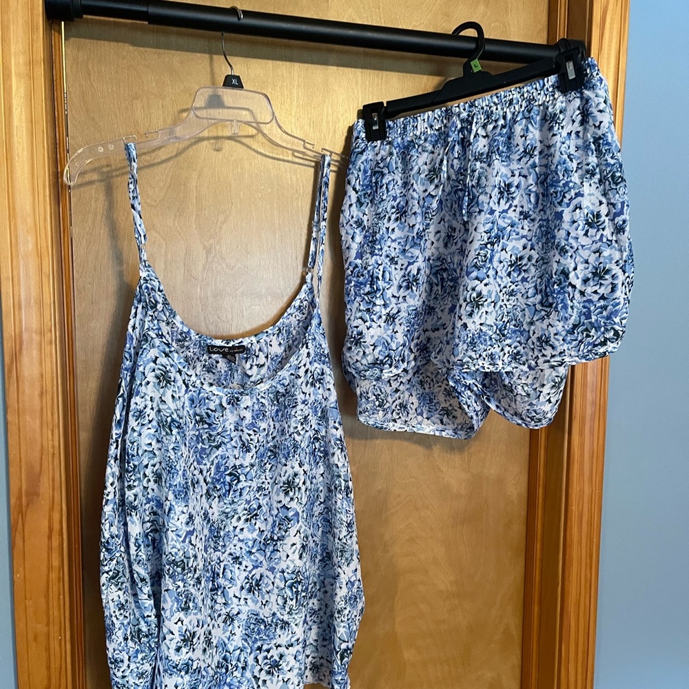 NWT. 2 pc intimate set by LOVE. Size 2X